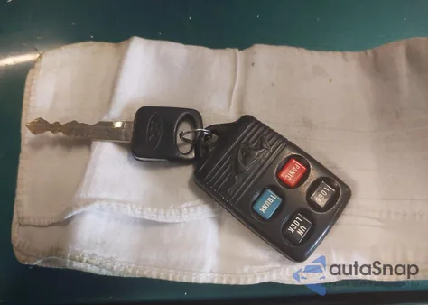 1996 Ford Mustang z USA, uszkodzony, nr VIN 1FALP4045TF119687